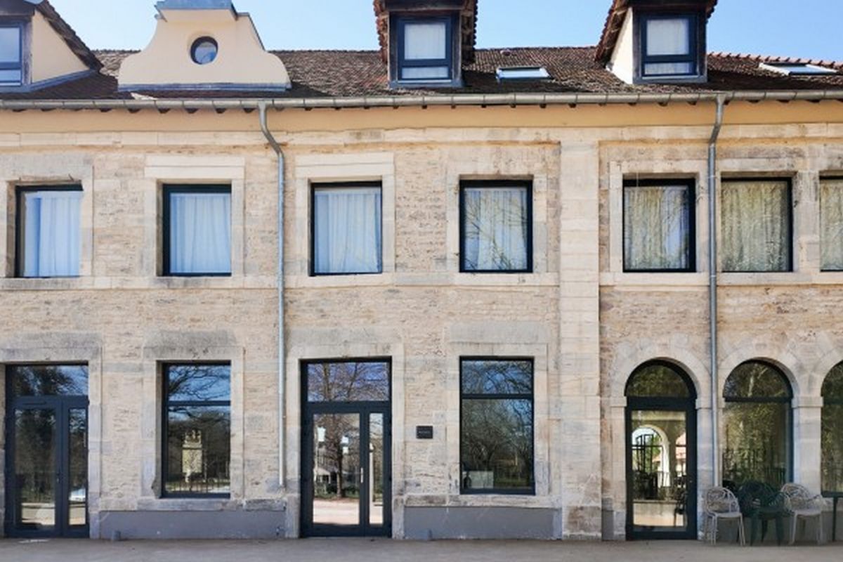 Réalisation de fausses pierres - Photo 1